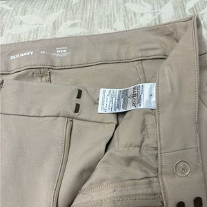 Old Navy Khaki size 12 Pants